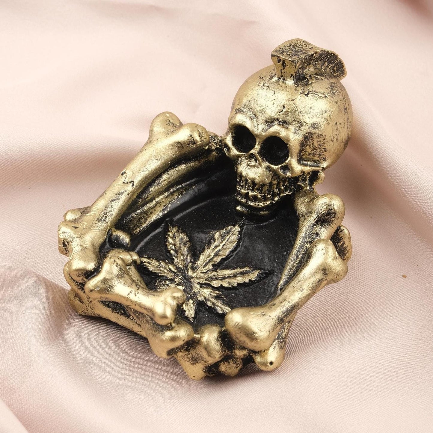 Gold & Black Marijuana Leaf Ashtray in Skeleton Form, Gothic and Hippie Art Cigarette Lid for Smokers, Unique Smoking Accessory | Skull Art