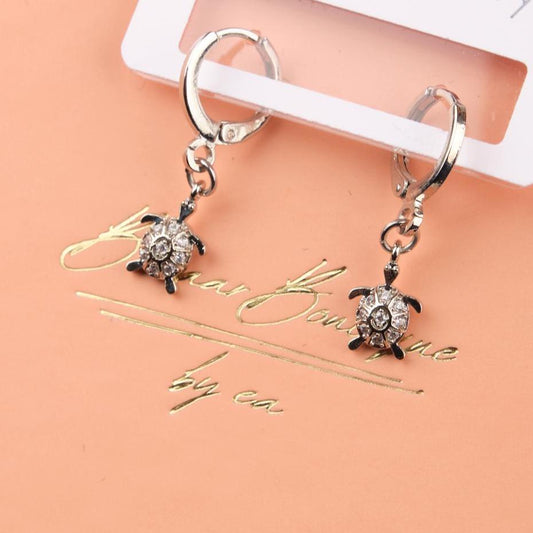 Silver Turtle Hoop Earrings, Ocean-Inspired Minimal Jewelry In Brass, For Women Who Shine In Summer, Gentle Care