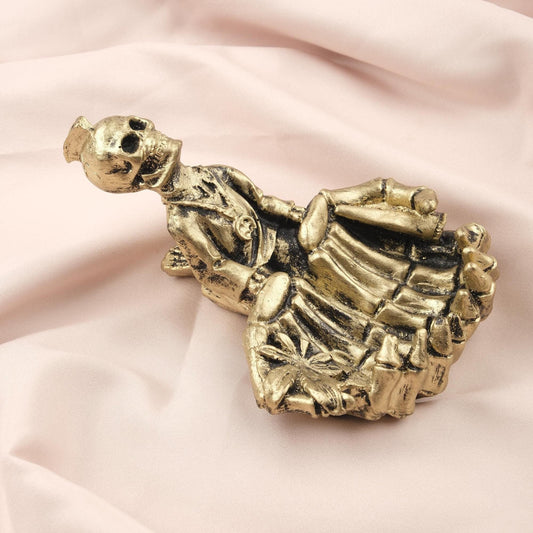 Exotic Skeleton Ashtray in Resin | Unique Smoking Accessories for Hippie Lovers, Marijuana Leaf Cigarette Lid, Cigar Ash Tray, Unique Gift