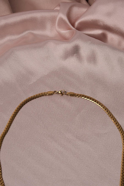 Men's Gold Snake Chain Choker Necklace & 54 cm, Stainless Steel Jewelry with Urban Edge | Cool and Masculine Look | Great Gift for Him