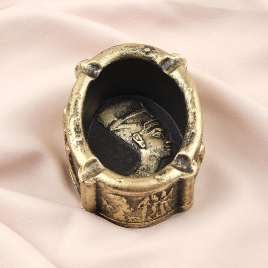 Black and Gold Pharoah Ashtray in Resin, Unique Egyptian Smoking Accessories, Ash Catcher for Smokers, Mini Portable Outdoor Ashtray