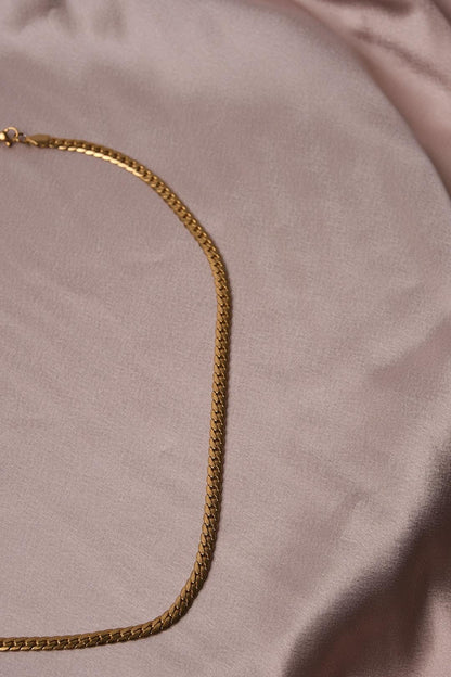 Men's Gold Snake Chain Choker Necklace & 54 cm, Stainless Steel Jewelry with Urban Edge | Cool and Masculine Look | Great Gift for Him
